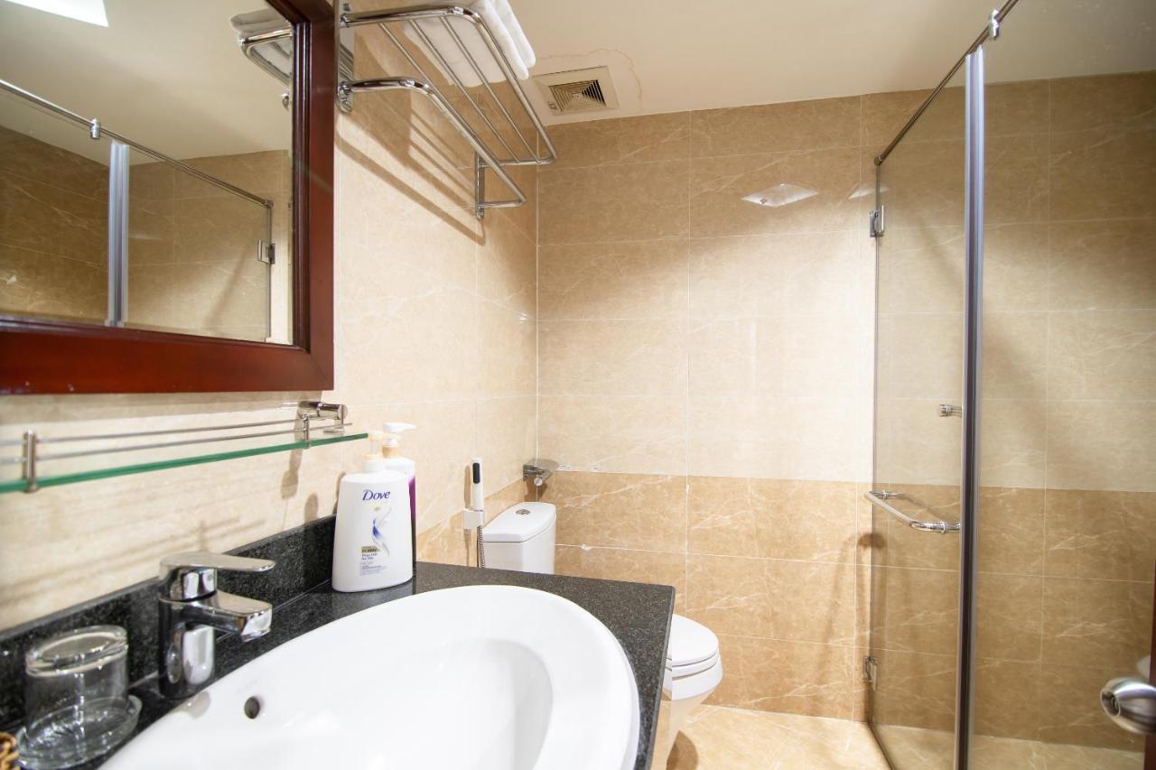 Khách sạn Reddoorz Plus New Sun TP. Hồ Chí Minh Ngoại thất bức ảnh